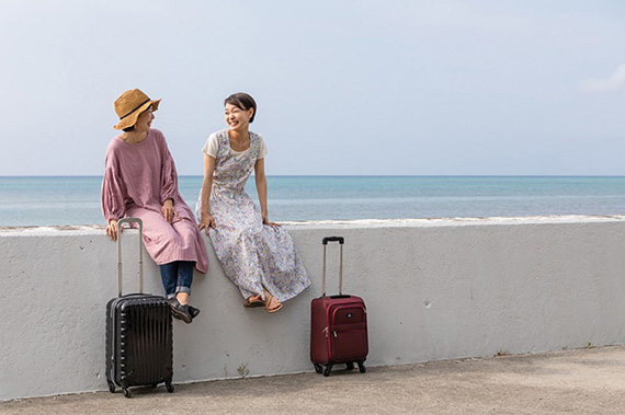 海外旅行にクレジットカードを持っていく4つのメリット【現金よりお得】