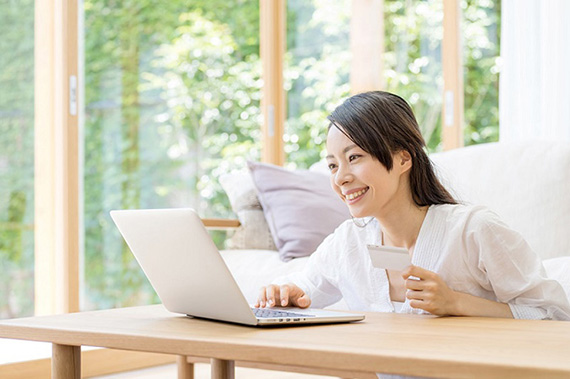 リボ払いの一括返済のやり方とは?楽天カードの返済方法も併せて解説
