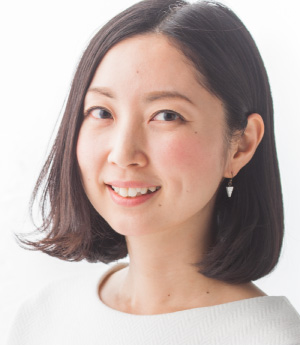 山内 マリコ