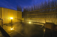 お湯と人の温かさに囲まれ、○久ならではの穏やかな時間を感じて下さい